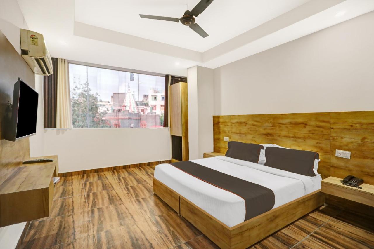 Oyo 81641 Collection O Hotel A1 Residency New Delhi Exterior photo